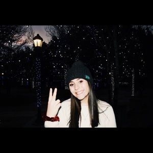 Meet your Posher, Raina